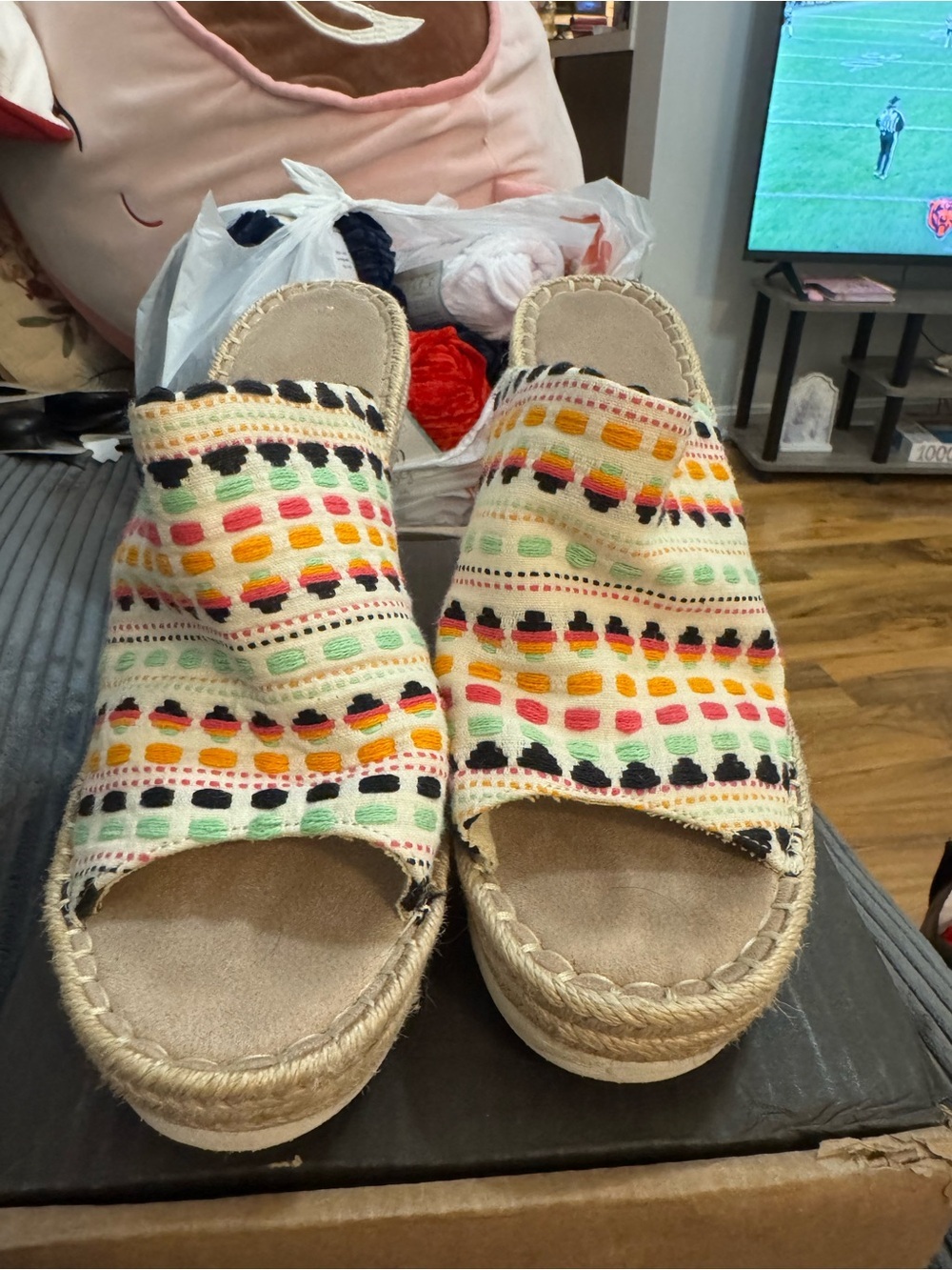 Toms Green Patterned Slip-On Espadrilles